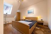 Schlafzimmer 1 - 