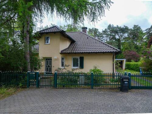 Außenansicht - Vis-à-vis von Feldern, Wiesen und Wäldern und dennoch citynah gelegen