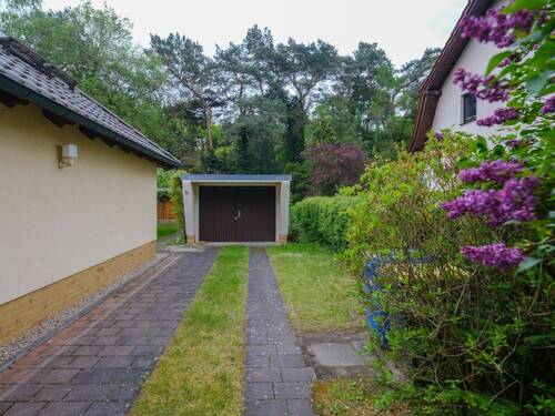 Garage - 