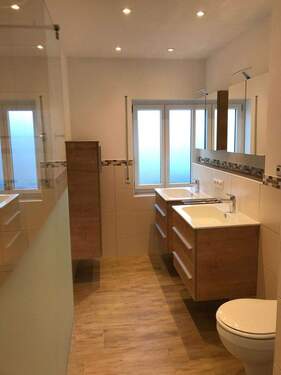 Bad - 4 Zimmer Etagenwohnung in Trebgast