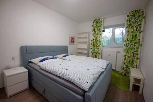 Schlafzimmer 1 - 