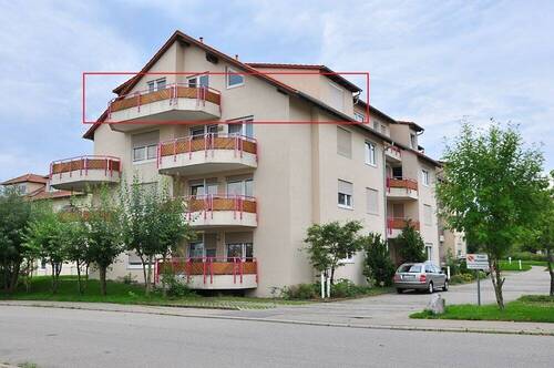 Auf Gölten - helle 2 Zi-Dachgeschosswohnung auf Gölten