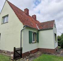 Das kleine Glück im Grünen - 55.000,00 EUR Kaufpreis, ca.  121,00 m² Wohnfläche in Büddenstedt (PLZ: 38372)