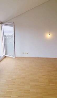 Zimmer - Etagenwohnung mit 50,00 m² in München zur Miete