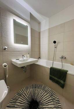 Gute Laune Badezimmer - Etagenwohnung mit 61,00 m² in Olching zum Kaufen