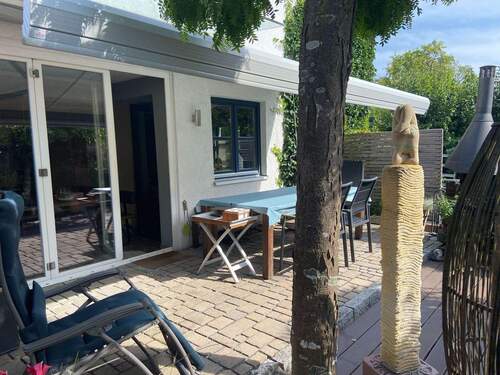 Terrasse mit Markise - 