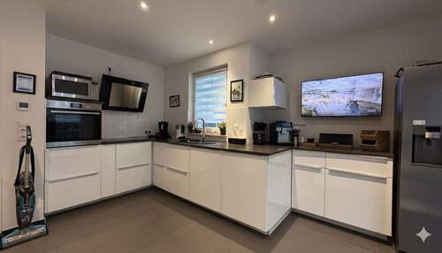 EG r. 2 Zimmer mit Terrasse - 