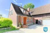 Wohnhaus - 8 Zimmer Mehrfamilienhaus, Wohnhaus in Grebin