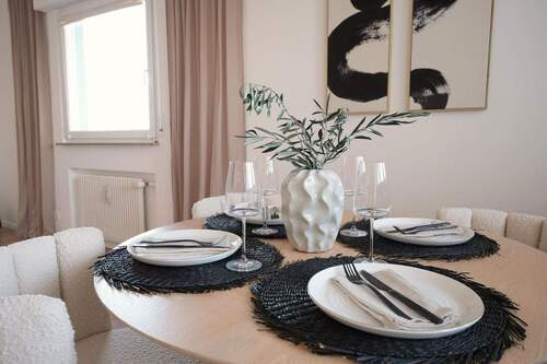 Wohn-/Esszimmer - 3 Zimmer Etagenwohnung zum Kaufen in Schweinfurt