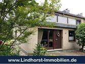 Alfred-Rethel-Str.18 - Familienfreundliches Reihenendhaus mit Gartenidylle auf 380m² und Garage