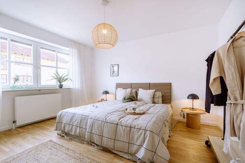 Schlafzimmer - Etagenwohnung mit 88,00 m&sup2; in Pfaffenhofen an der Ilm zum Kaufen