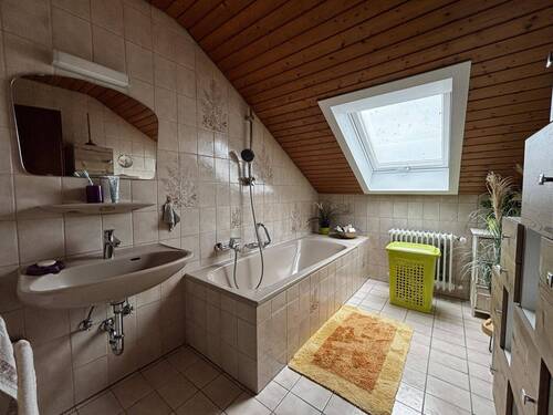 Badezimmer DG - 