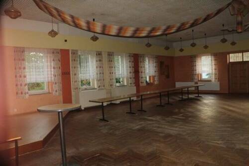 Saal - 
