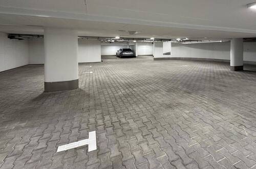 Einzelstellplätze Tiefgarage - 