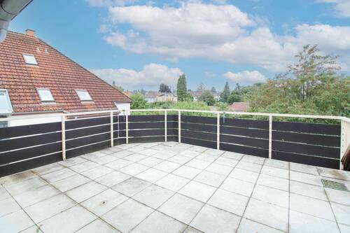 Balkon - 3 Zimmer Einfamilienhaus zum Kaufen in Oberursel (Taunus)
