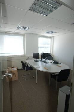 Bild 2 - 8 Zimmer Büro zur Miete in Michelstadt