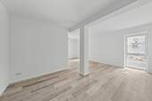 Wohnzimmer - Etagenwohnung mit 97,00 m² in Frankfurt (Oder) zum Kaufen