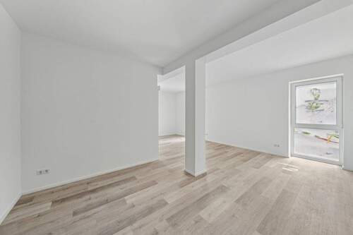Wohnzimmer - Etagenwohnung mit 97,00 m² in Frankfurt (Oder) zum Kaufen