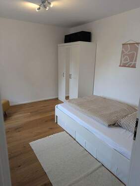 Schlafzimmer - Etagenwohnung mit 28,00 m² in Stuttgart zur Miete