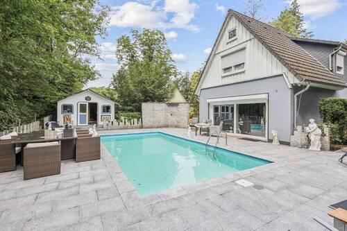 Titel 1 - 9 Zimmer Einfamilienhaus zum Kaufen in Verden (Aller)