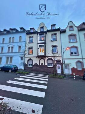 Gebäudeansicht - 3 Zimmer Etagenwohnung zum Kaufen in Saarbrücken / Habsterdick