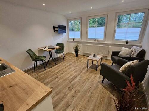 Wohnbereich / Küche - Ferienwohnung oder als möblierter Zweitwohnsitz in Bad Zwischenahn