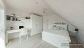 Jugendzimmer - 