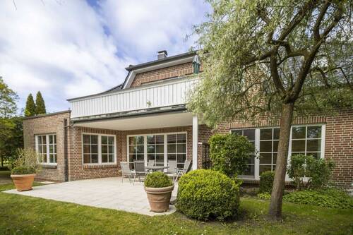 Rückansicht - 7 Zimmer Einfamilienhaus zum Kaufen in Zingst