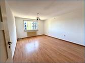 Wohnen - 2 Zimmer Etagenwohnung zum Kaufen in Singen / Hohentwiel