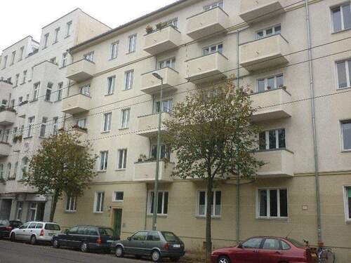 Hausansich.JPG - 1 Zimmer Etagenwohnung zum Kaufen in Berlin