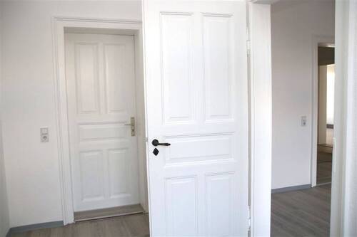 2. OG schöne Türen - 