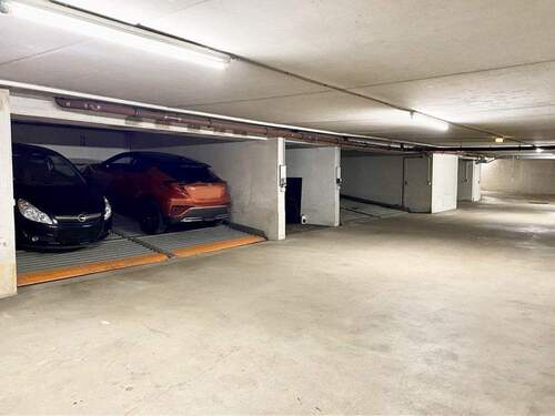 Tiefgarage - 