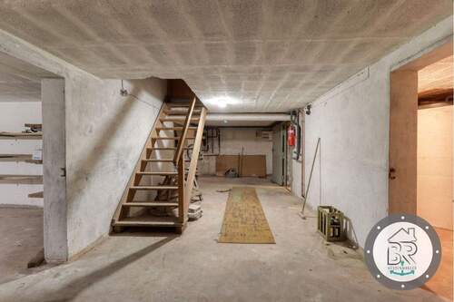 Viel Stauraum im Keller - 