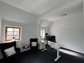 Büro 2 - 