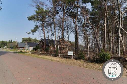 Naturnahes Wohnen in attraktiver Umgebung - Grundstück zum Kaufen in Armstorf