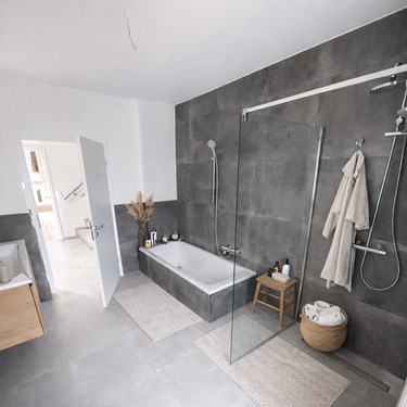 Bad 1. OG Musterhaus - 