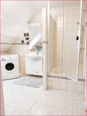 Badezimmer Einliegerwohnung - 