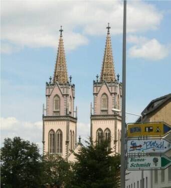 Blick zur St.Aegidien - Lager ? Werkstatt ? Es liegt an Ihnen !