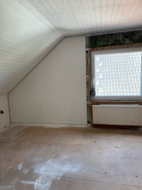 6 DG 1 Zimmer. - 
