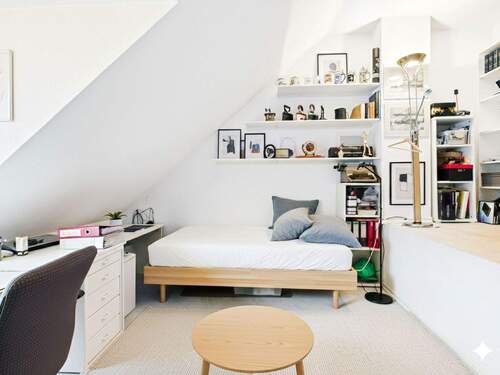 Schlafzimmer/Büro gestaged - 