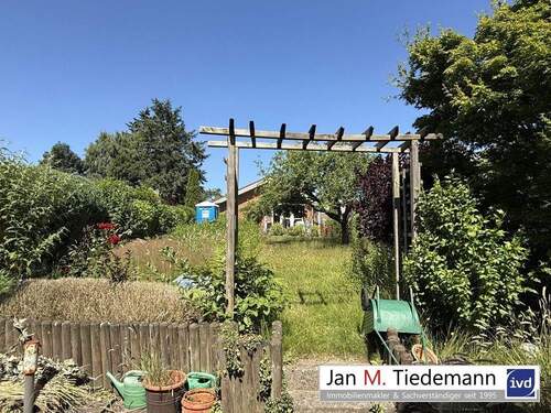 Gartenbilder (3) - 5 Zimmer Einfamilienhaus in Lübeck