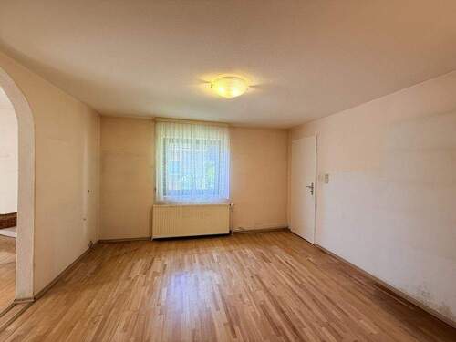 EG Zimmer 2 Bild 2 - 