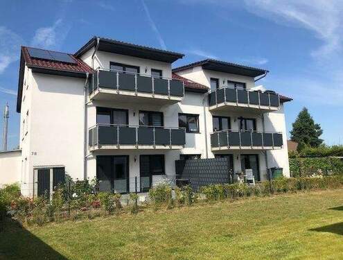 Außenansicht Hofseite - 4 Zimmer Etagenwohnung zur Miete in Stralsund