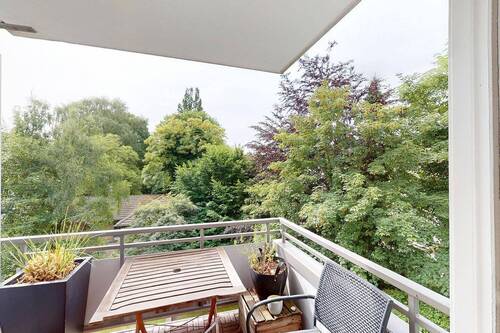 Balkon - Etagenwohnung mit 80,90 m&sup2; in Hamburg zur Miete