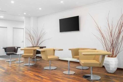 Regus_NymphenburgerHofe_2753_München_Germany_Busin - Büro in München zur Miete