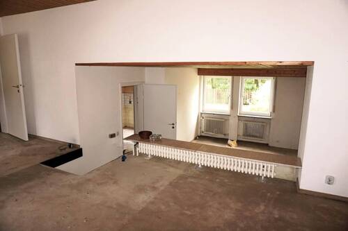 Blick zum Essbereich - Reihenmittelhaus mit 158,00 m² in Nürnberg zum Kaufen