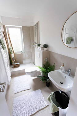 Bild 1 - Im Herzen der List, 2 Zimmer + 2 Balkone - provisionsfrei