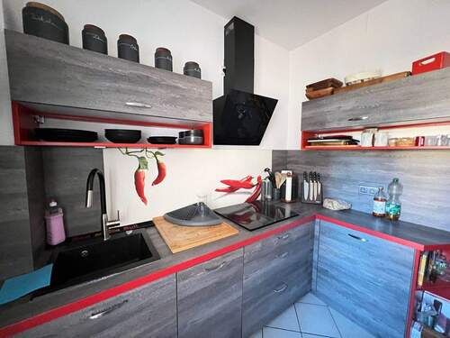 Einbauküche auf Wunsch vom Vormieter - 2 Zimmer Terrassenwohnung zur Miete in Heidenau