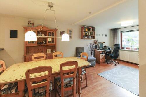 Essbereich - 6 Zimmer Doppelhaushälfte zum Kaufen in Hamburg