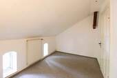 kleines Zimmer Dachgeschoss - 